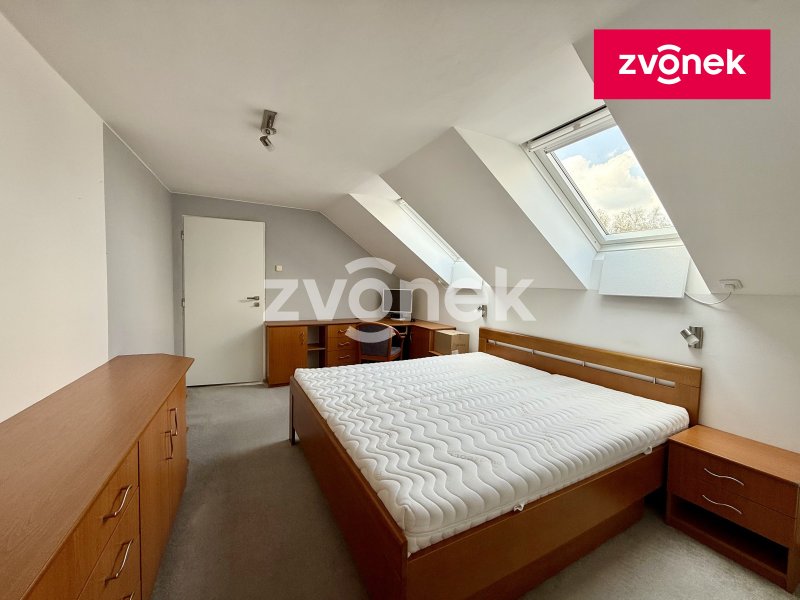 RD Mysločovice, garáž, rekonstrukce, ihned k nastěhování