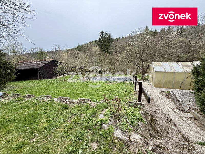 RD Štákovy Paseky u Zlína s velkou zahradou