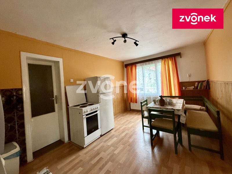 RD Štákovy Paseky u Zlína s velkou zahradou