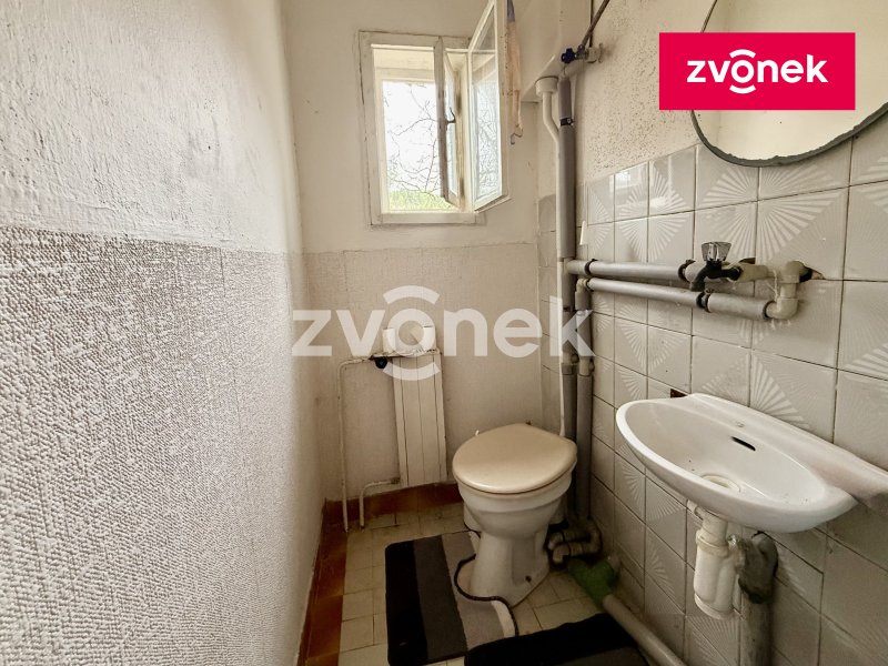 RD Štákovy Paseky u Zlína s velkou zahradou