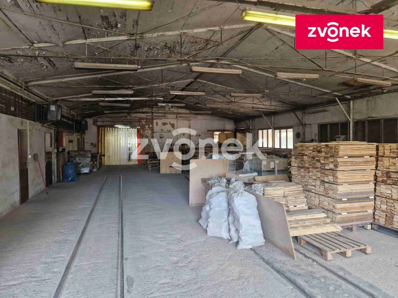 Prodej průmyslového areálu v obci Louka.