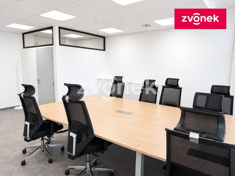 Pronájem moderní kanceláře, centrum Zlína