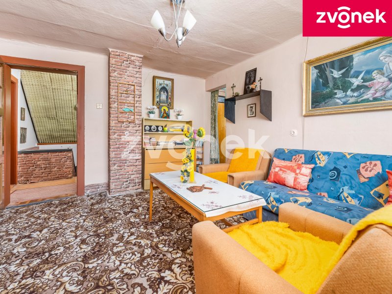 RD k rekonstrukci, Hrobice