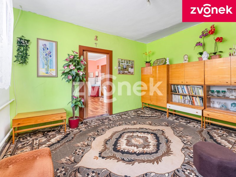 RD k rekonstrukci, Hrobice