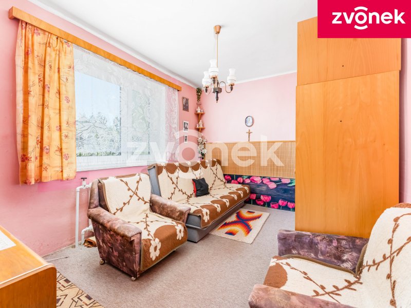 RD k rekonstrukci, Hrobice