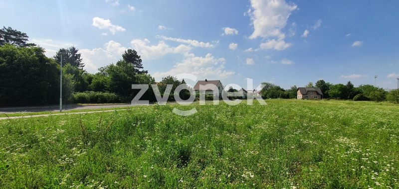 Prodej stavebního pozemku 1 070 m², Hulín