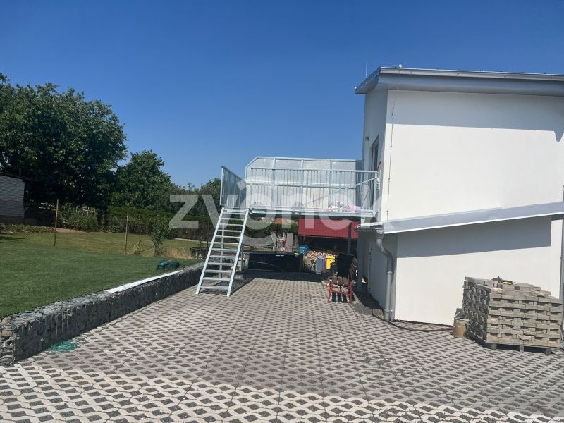Nájem bytu 4kk, 100m2, Racková