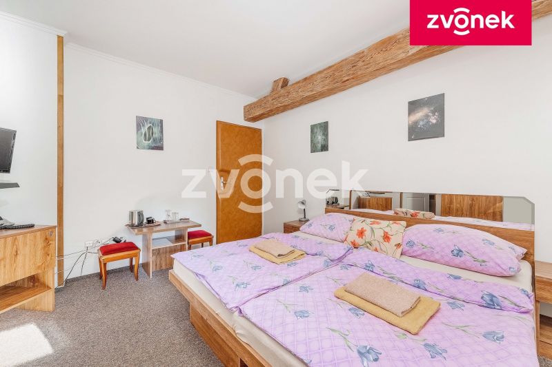 Prodej rodinného domu 400 m², Fryšták - Dolní Ves