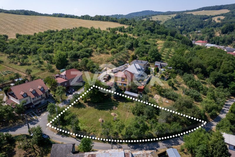 Prodej stavebního pozemku 1 282 m², Košíky