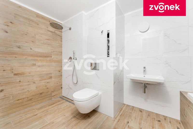 Prodej bytu 4+1 198 m², Zlín