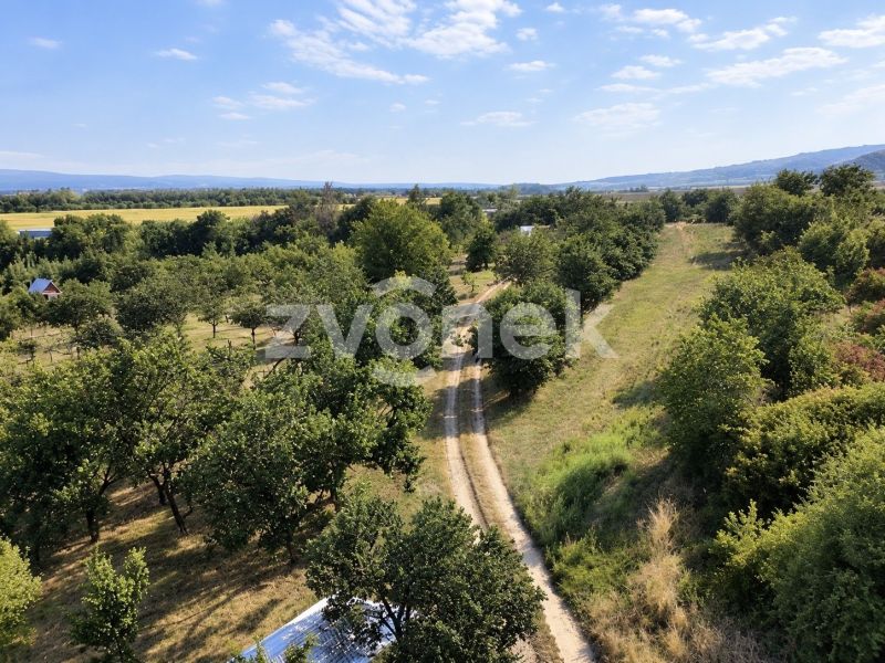 Prodej stavebního/investičního pozemku 2 143 m², Zlechov