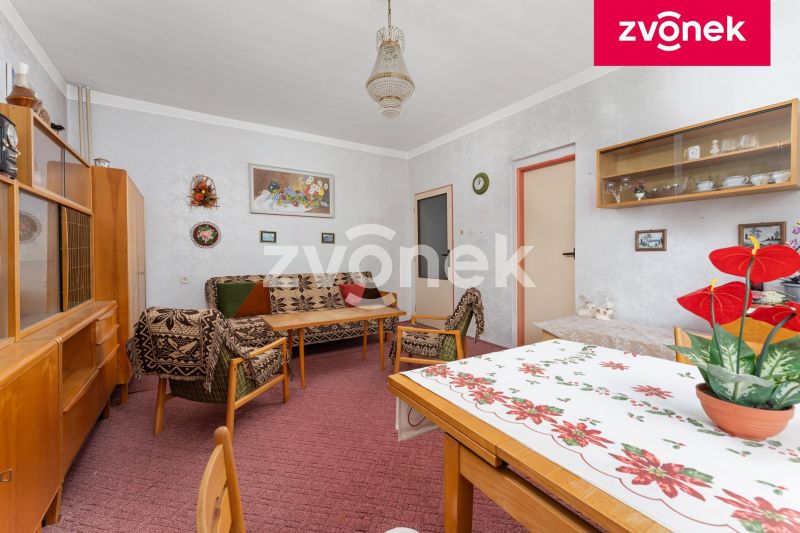 Prodej rodinného domu 250 m², Lukov