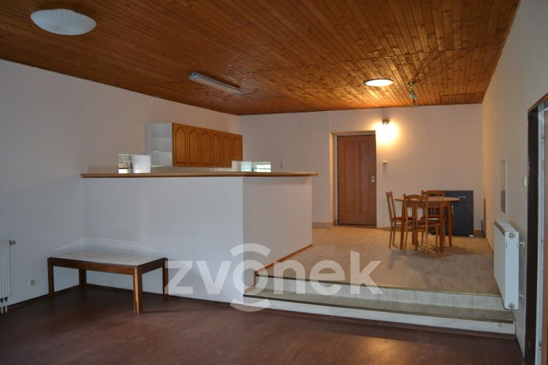 Pronájem části rodinného domu Jablůnka