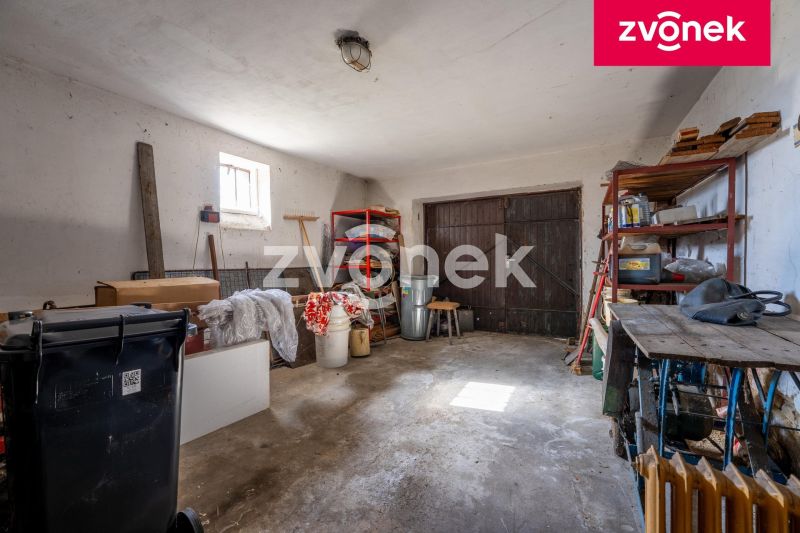 Prodej rodinného domu 250 m², Lukov