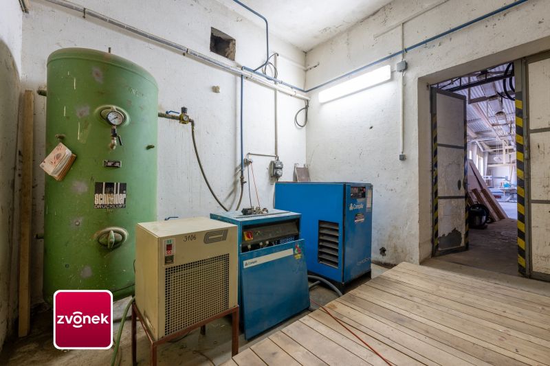 Prodej výrobního areálu se sušárnou na dřevo a s pozemky 6069 m², Valašské Příkazy