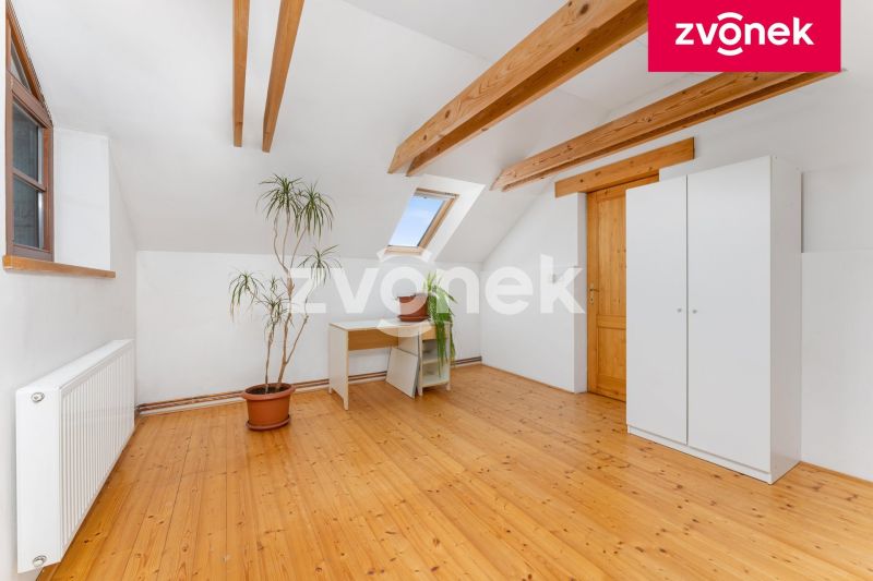 Prodej rodinného domu 312 m², Hvozdná