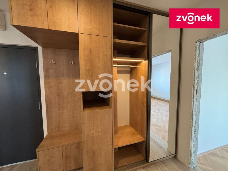 Pronájem bytu 2+1 56 m², Zlín - Malenovice