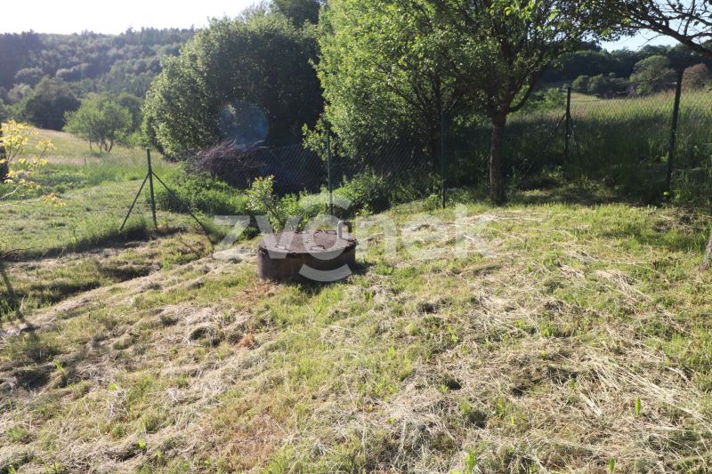 Prodej chalupy s velkými pozemky Kochavec, Štítná nad Vláří