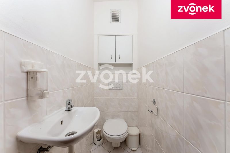 Prodej rodinného domu 260 m², Otrokovice