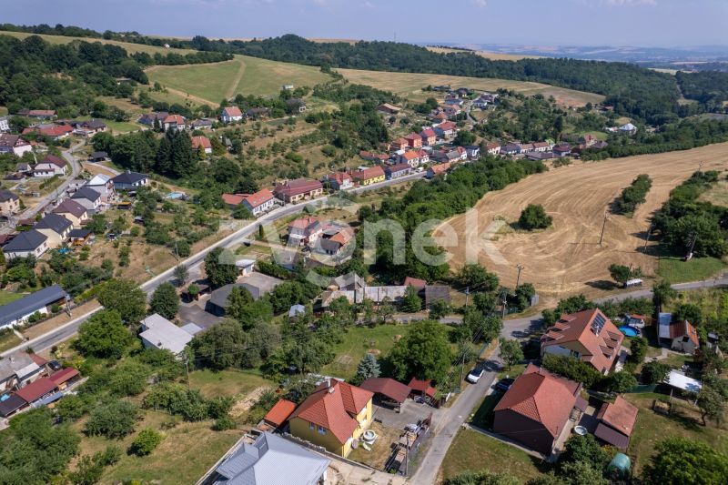 Prodej stavebního pozemku 1 282 m², Košíky