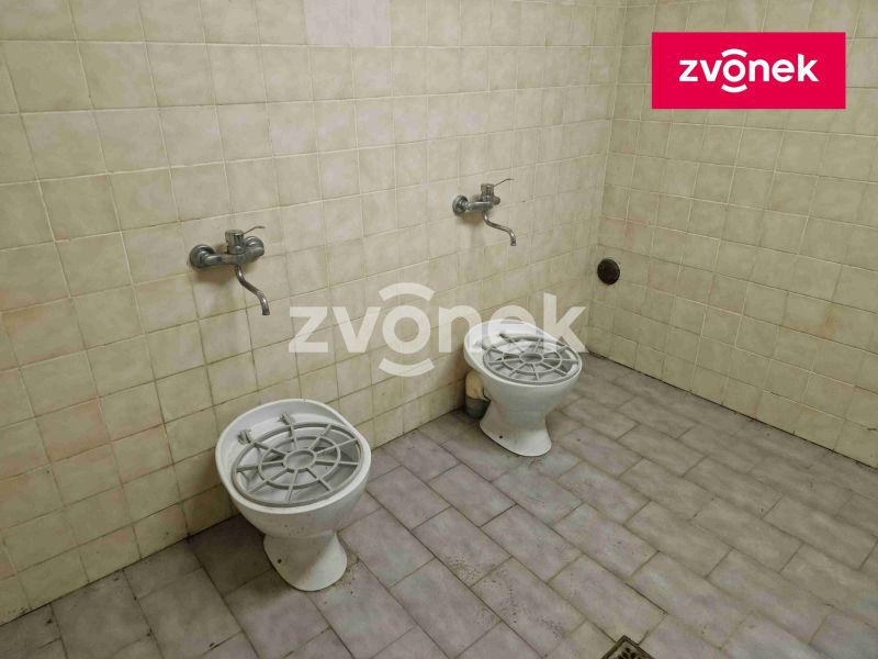 Pronájem obchodního prostoru 650 m², Uherské Hradiště