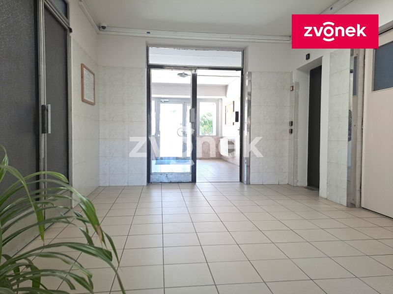 Prodej bytu 3+1 68 m², Zlín - Prštné