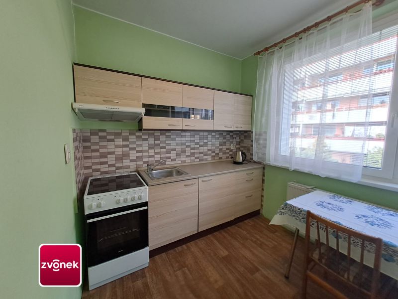 Pronájem bytu 1+1 35 m², Zlín - U Trojáku