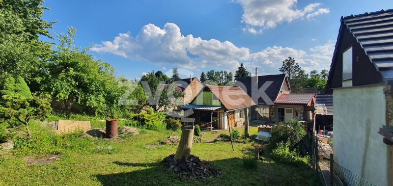Prodej chalupy 72 m², Litenčice - Strabenice