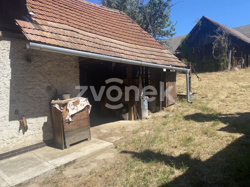 Prodej rodinného domu s velkou zahradou, Vlachovice - Vrbětice