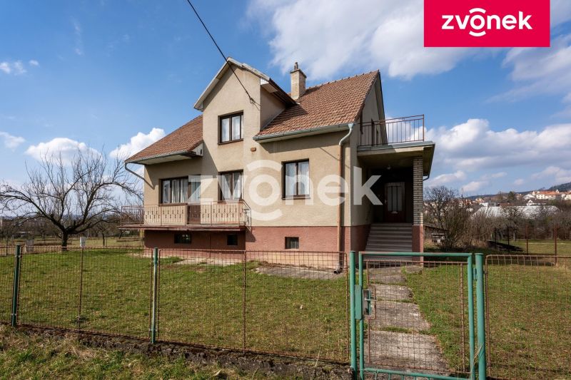Prodej rodinného domu 250 m², Lukov