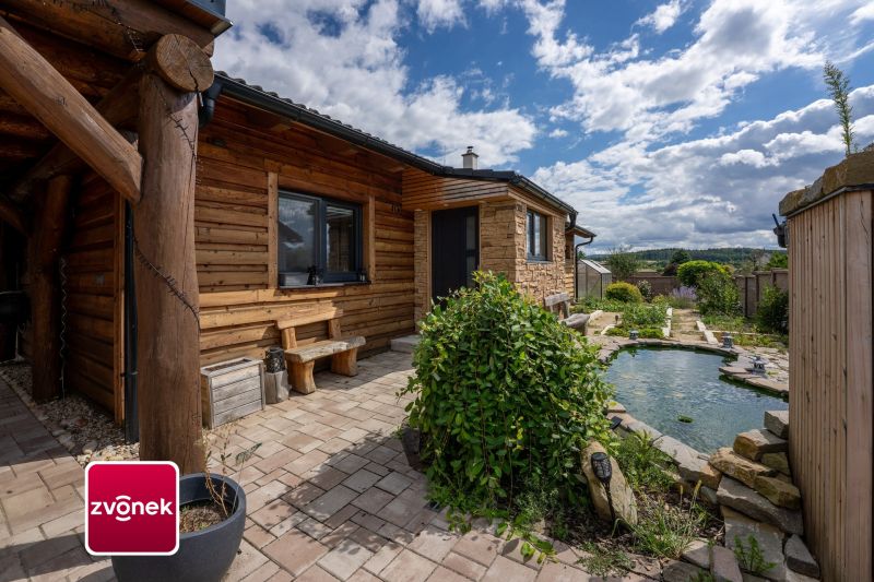 Prodej rodinného domu 4+kk, 191 m², Zádveřice-Raková