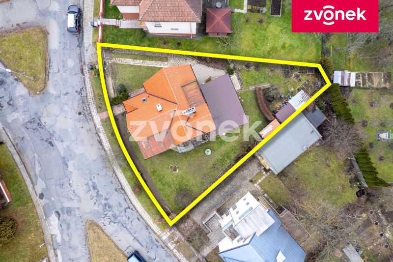 Prodej rodinného domu 214 m², Zlín - Prštné