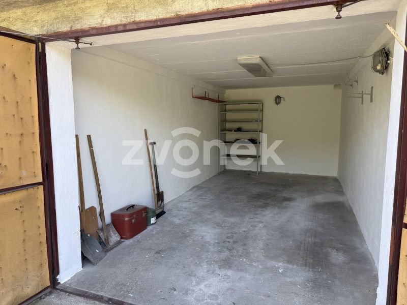 Pronájem garáže 22 m², Zlín