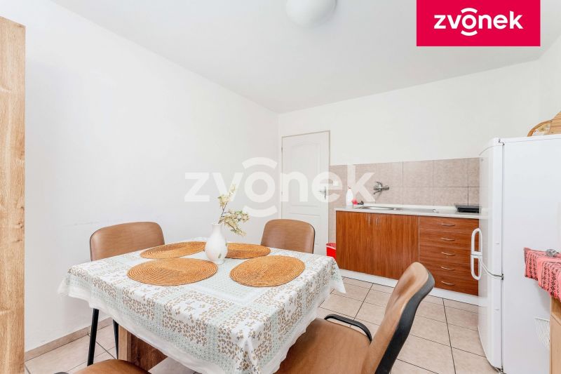 Prodej rodinného domu 400 m², Fryšták - Dolní Ves