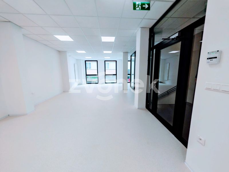 Pronájem obchodních / kancelářských prostor 108 m², ulice Rašínova, Zlín
