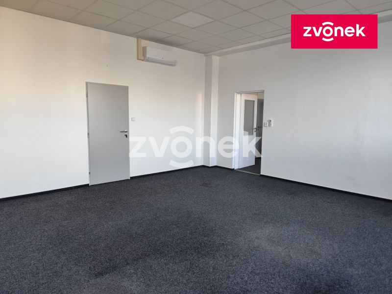 Pronájem kanceláře 32 m², Kroměříž - Kotojedy
