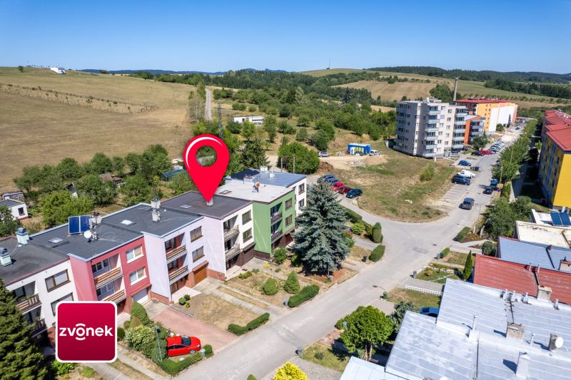 Prodej řadového rodinného domu se zahradou a garáží ve Valašských Kloboukách