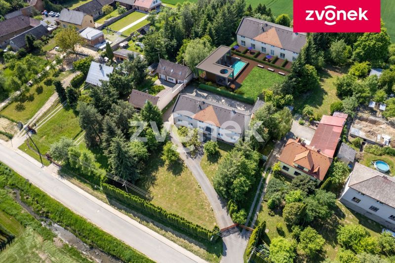Prodej komerčního pozemku 4 200 m², Fryšták - Dolní Ves