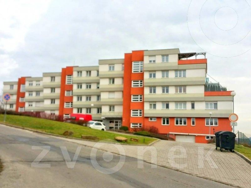 Pronájem garáže 18 m², Zlín
