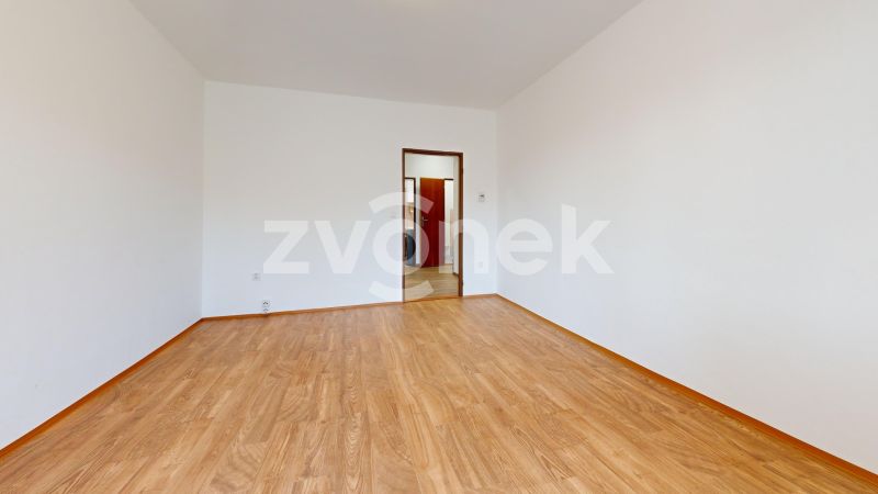 Pronájem bytu 3+1 67 m², Zlín - Malenovice