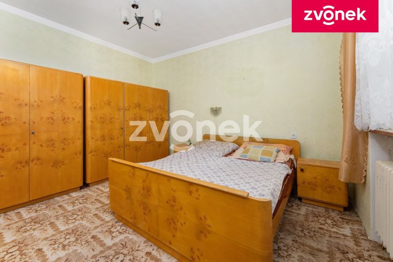 Prodej rodinného domu 250 m², Lukov