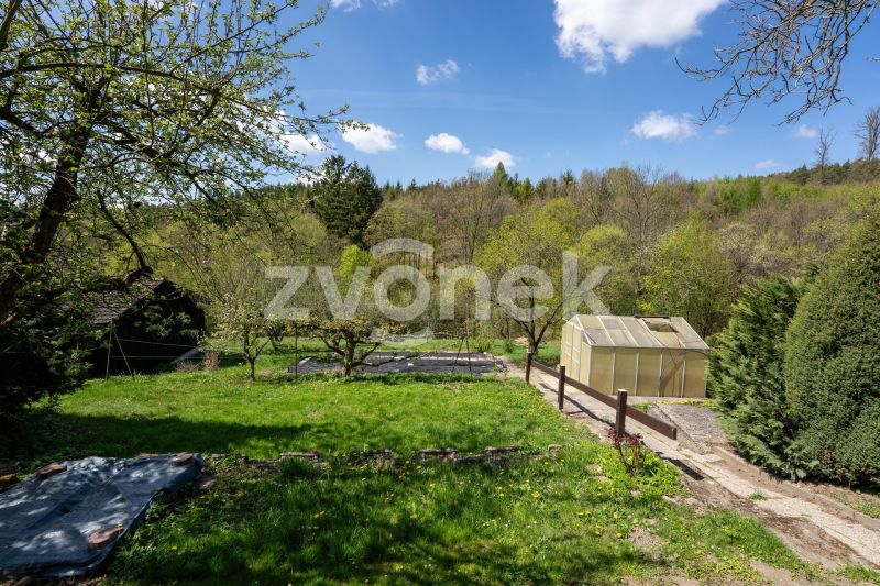 Prodej RD, Zlín - Štákovy Paseky, s velkou zahradou