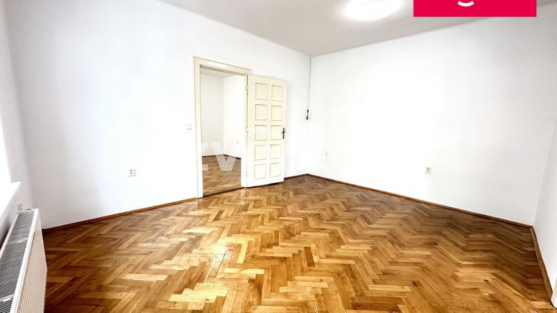Pronájem bytu 3+1 v centru Zlína, ul. Soudní ( Náměstí Míru )