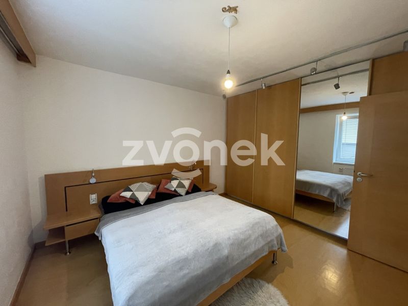 Pronájem vybaveného bytu 2+1 60 m², Zlín Kamenná