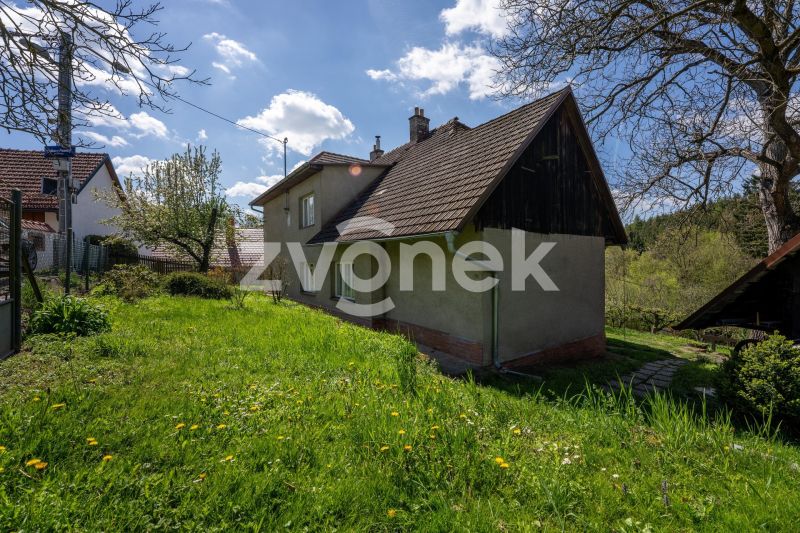 Prodej rodinného domu 180 m², Zlín - Příluky