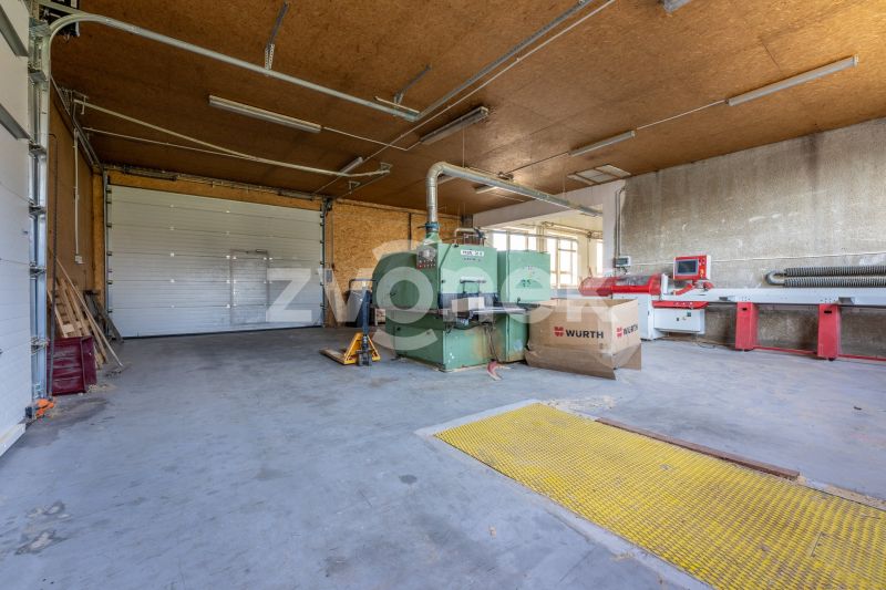 Prodej výrobního areálu se sušárnou na dřevo a s pozemky 6069 m², Valašské Příkazy