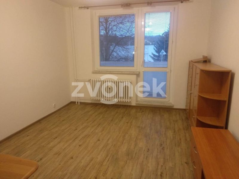 Pronájem bytu 2+1 s balkonem, Napajedla