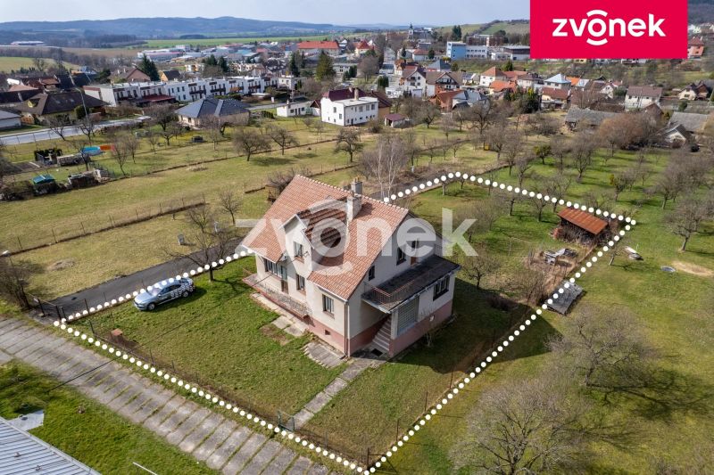Prodej rodinného domu 250 m², Lukov