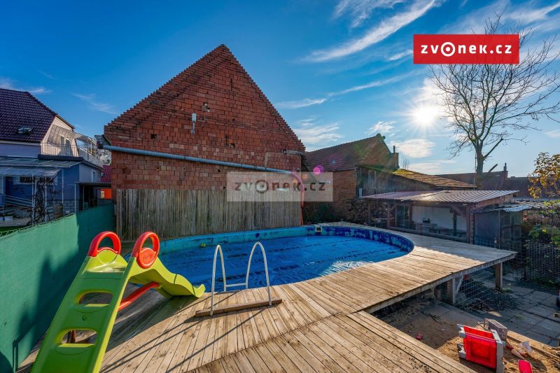 Prodej rodinného domu 150 m², Uherský Brod - Těšov
