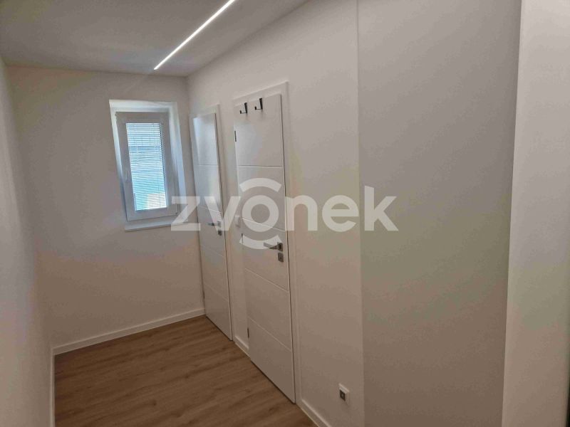 Pronájem bytu 3+kk po celkové rekonstrukci, Uherské Hradiště